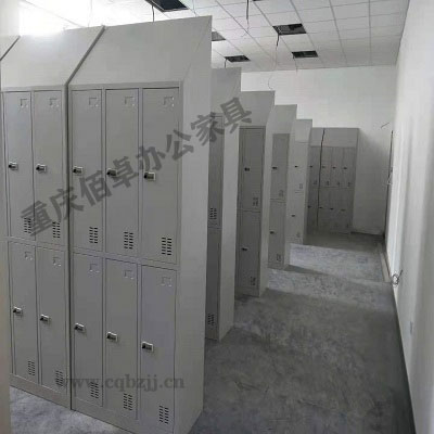 定做斜頂六門更衣實(shí)拍圖